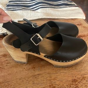 MIA Abba Clogs 39/9